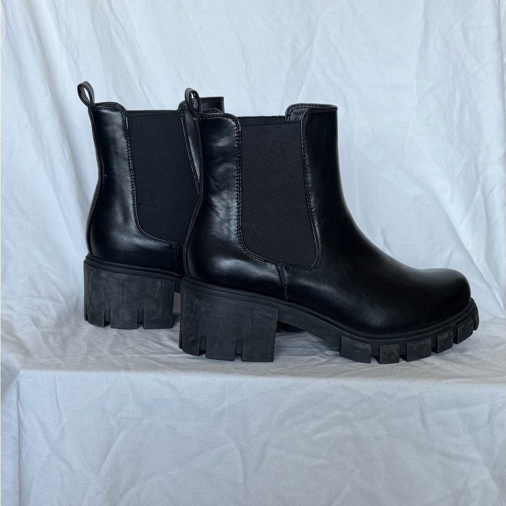 Black lug style , ankle boots , new